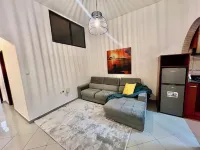 Kinaxixi Palace in Largo rehabilitated. Spacious apartment with balcony.