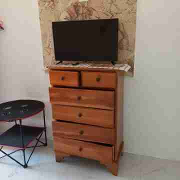 Charming 1-bedroom apartment in enchanting Negril with AC, WiFi Others