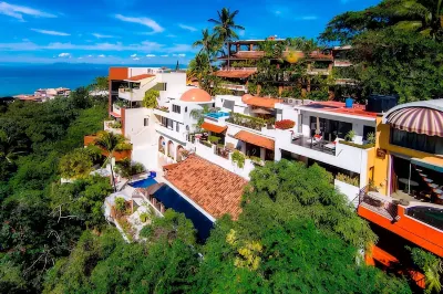 Casa Cupula Luxury Lgbt Boutique Hotel
