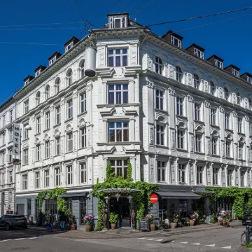 Axel Guldsmeden Hotels near Christiansborg Palace