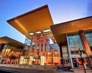 A Robin’s Nest with FREE parking in the heart of downtown Indianapolis.
