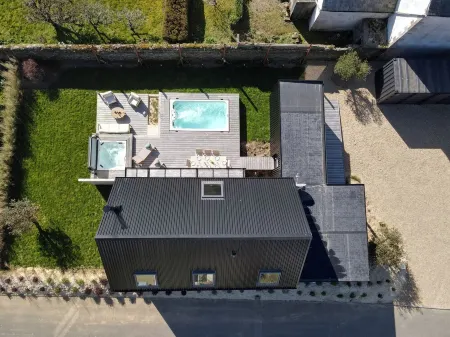 Loki Home - Jacuzzi & Spa Отели в г. Локирк