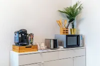 Central & quiet apartment with terrace - ideal for a trip to Cologne Các khách sạn ở Wesseling