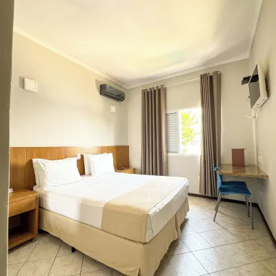 Ilha Porchat Hotel Hotels near Canto do Forte