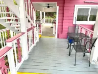 Utila Suite Sleeps 6 Hotels in Utila