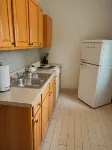 Cozy 1-bedroom apartment with WiFi, AC in charming St. Louis