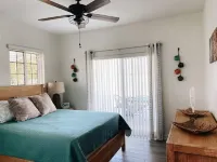 Hallodaze -Stylish Seahorse Villa