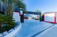 awaJ Beach Club