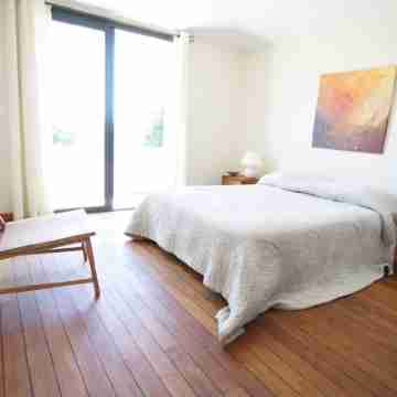 MAGNIFICENT VILLA SEA VIEW 4 BEDROOMS ALL COMFORTS/ TENNIS ACCESS SWIMMING POOL Rooms