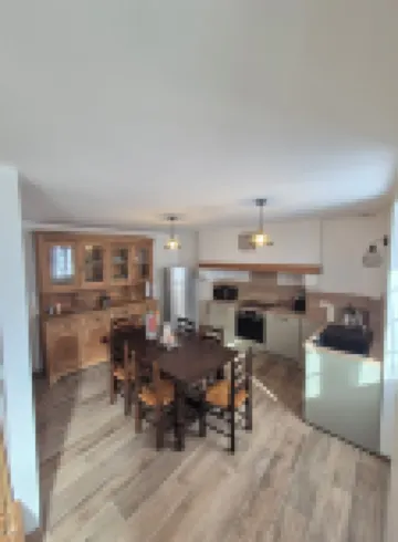 Renovated village house close to major sites and 3 ski resorts. Hotels in Esquièze-Sère