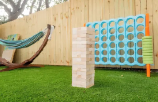 Free Heated Pool, Mini Golf Course, Full Arcade, Hot Tub, AMI 6 miles, IMG 3 mi