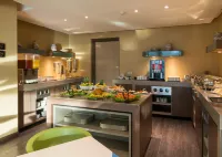 Hampton Inn by Hilton Barranquilla - พร้อมอาหารเช้า