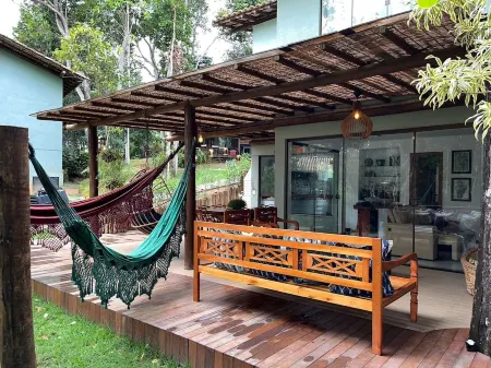 Casa Praia do Forte with private lake, pets are beautiful!!!!