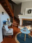 Very comfortable house close to the historic center of Avignon and Villeneuve! Hotels in Les Angles