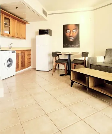 907GO to Bat Yam balcony,sea ​​view.Free parking