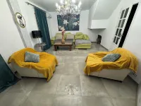 CENTRAL FAMILY HOUSE Hotel a La Linea de la Concepcion