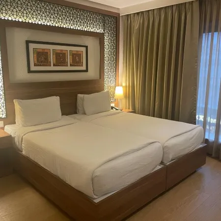 Incredible One Hotel