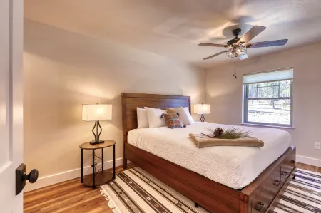 Saddle Up For Luxury - 15 Minutes to Mt Rushmore Отели в г. Mount Rushmore UT