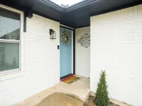 Work Space/King/Patio/Near Airport/Close to I-35 ムーアのホテル
