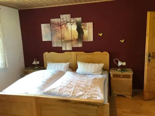 Rose blossom vacation apartment on an organic farm in the beautiful Oberallgäu Các khách sạn ở Altusried