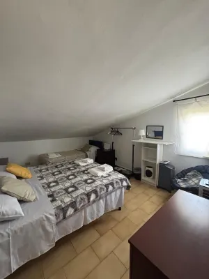 GRACE TO THE SEA Attic 100 meters from the sea, in front of the park la Versiliana