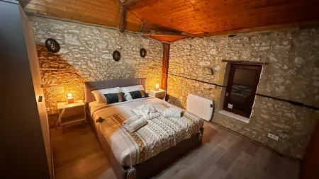 Gîte Honey House - A honey-sweet getaway. Отели в г. Румань