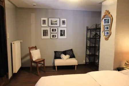 Gîte Écologique 14 Pers. à Taverneux - Houffalize Отели в г. Уффализ