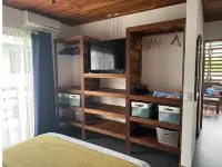 2 bed/2 bath condo- walk to Playa Bejuco- 10am check-in Hotel di Esterillos Oeste