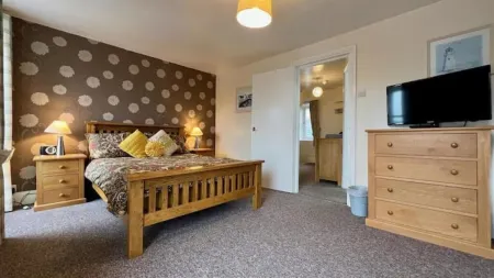 Stunning Luxury Sea View 4 Bedroom Apartment