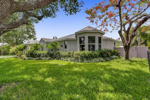 Resort Villa Compound 7BR 2 Houses In One HTD Pool