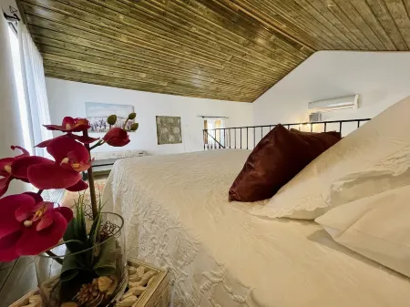 Tufa Guest House & Wellness Place Отели рядом с достопримечательностью «Praça Sá da Bandeira»