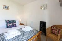 Cosy Cottage In The Heart Of Porthleven by Porthleven and Lizard Holidays