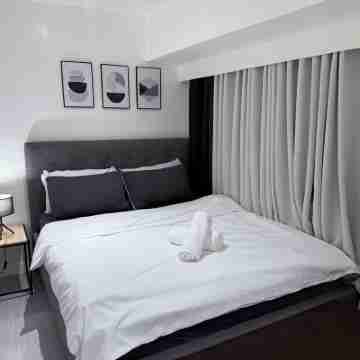 Modern 2BR Loft in BGC The Fort Taguig Rooms