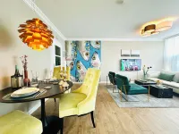 New pet-free non-smoking apartment 300 m from the beach