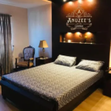 Peaceful Couple's Gateway APT