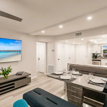 Vanderbilt Beach Condo, Bay Views, New Saltwater Pool, Walk to Beach