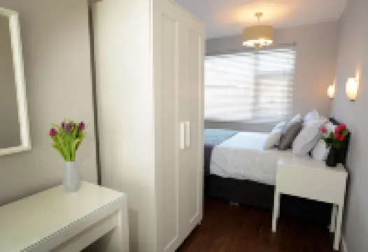 Twelve Apartments Hotels in 