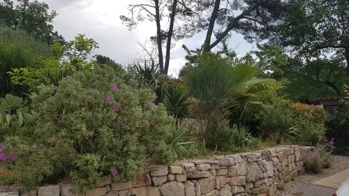 GITE LAPAZ -Private jacuzzi/pool