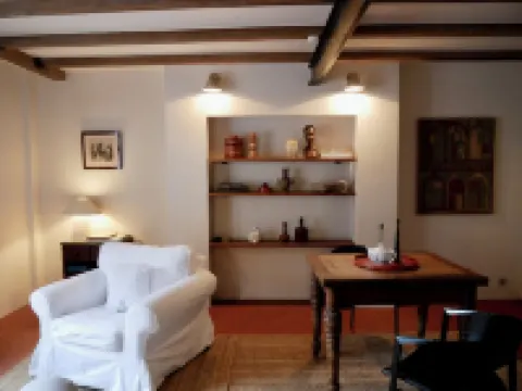 Comfortable living on a farm surrounded by greenery and art