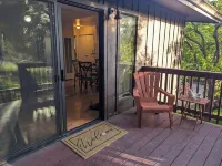 Charming 1-bedroom apartment in fabulous Castro Valley with WiFi