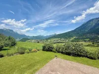 CHALET SLEEPS 11 FAVERGES-SEYTHENEX Hotel di Faverges