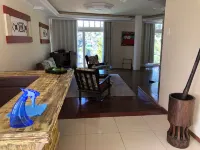 COZY HOUSE WITH POOL AND COMPLETE LEISURE.
