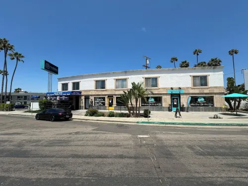 La Jolla Getaway Steps from Windansea Beach w/ AC