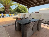 Relaxing Villa Vista a la Montana, Heated  Private Pool short walk from seafront