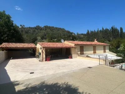 Dolce Villa, Villa au Cœur de la Verdure Hotel in zona Saint Paul de Vence (Pavement)