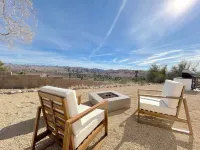 Scenic Mountain View Desert Escape. Located between Palm Springs & Joshua Tree