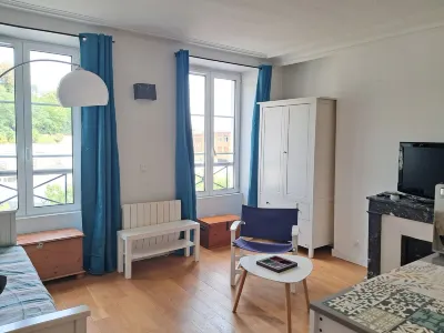 Charming cocoon for 2 at the gateway to Paris Hôtels à proximité de : Musée national de céramique de Sèvres