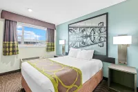 Super 8 by Wyndham Saskatoon Near Saskatoon Airport - 2 Sao