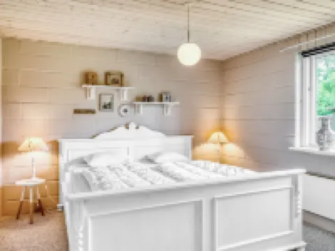 "Lyra" - 500m to the Fjord 韋斯勒斯住宿飯店