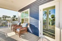 1 Mi to Beach Access: Home w/ Porch in Fort Myers! - 4-Sterne